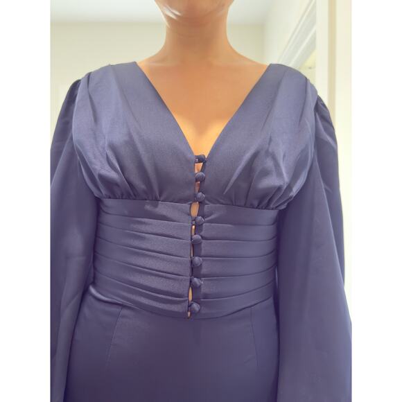 Club L London “Helsinki” Navy Satin Maxi Dress (UK 8 / US 4) - Picture 4 of 6